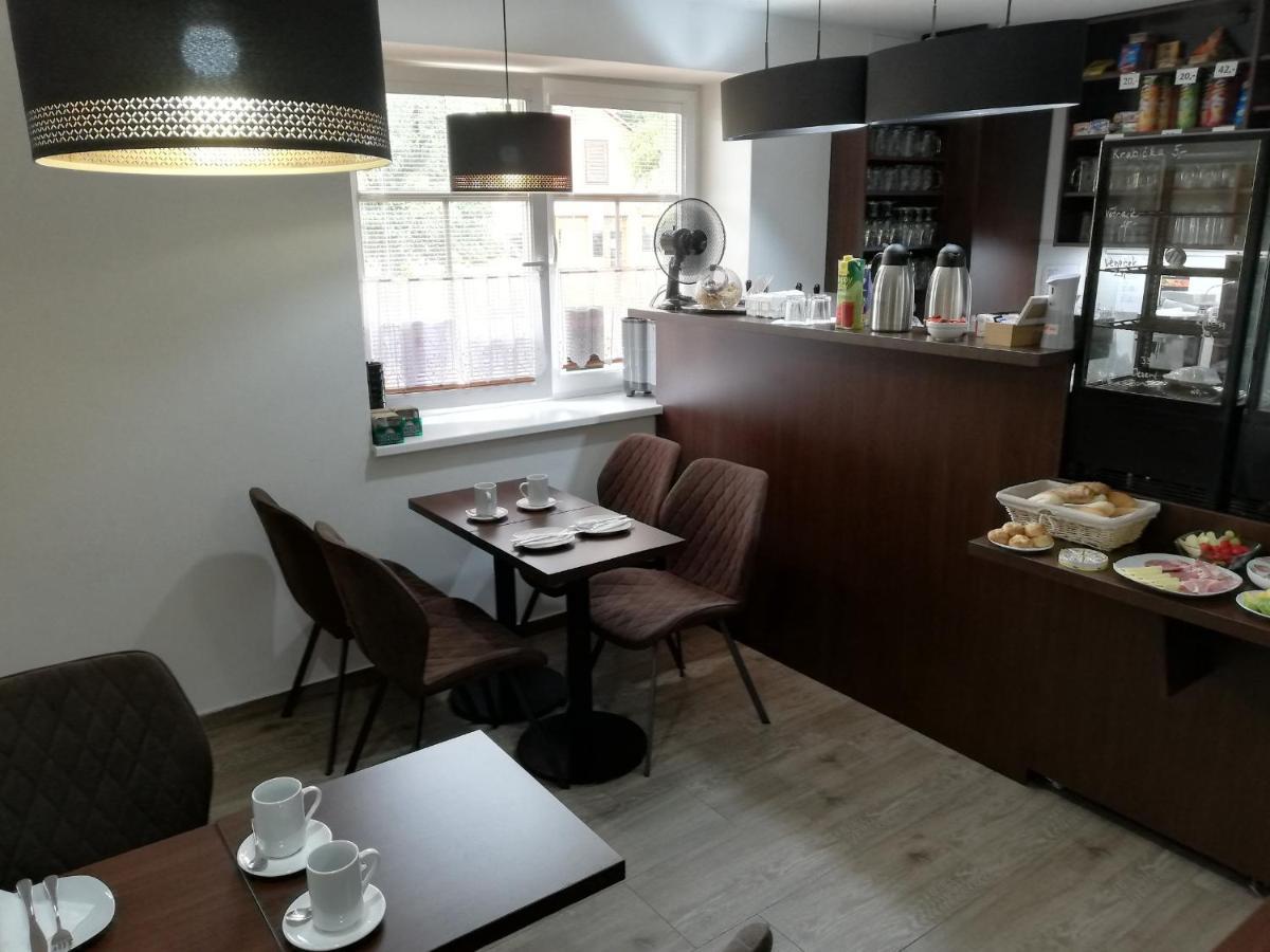 Penzion A Wellness - Jilan, Naves Svobody 39, Olomouc Exterior photo
